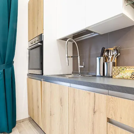 Trastevere Exclusive Three Bedroom - Collection