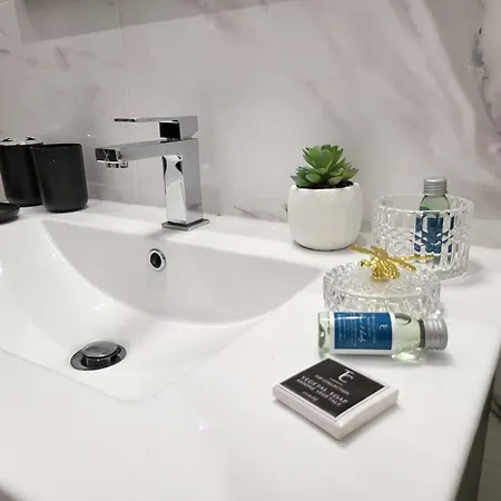 Trastevere Exclusive Three Bedroom - Collection Apartman *